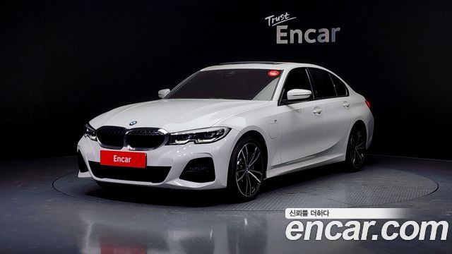 BMW 3-Series 330e M Sport