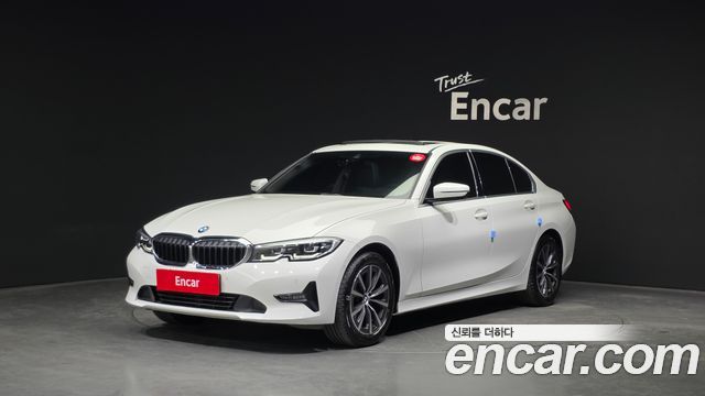 BMW 3-Series 320i