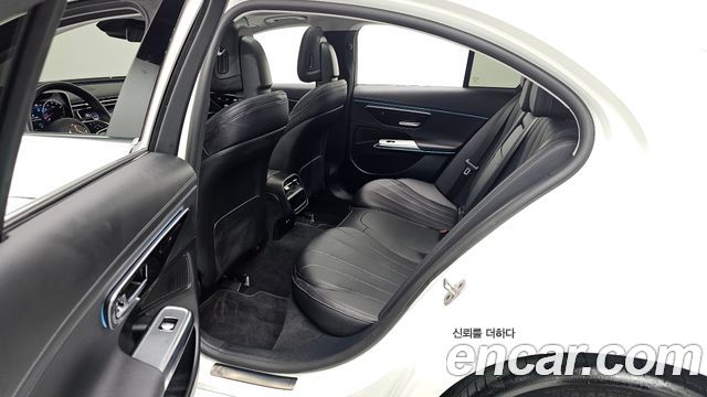 Mercedes-Benz E-Class E200 Avantgarde