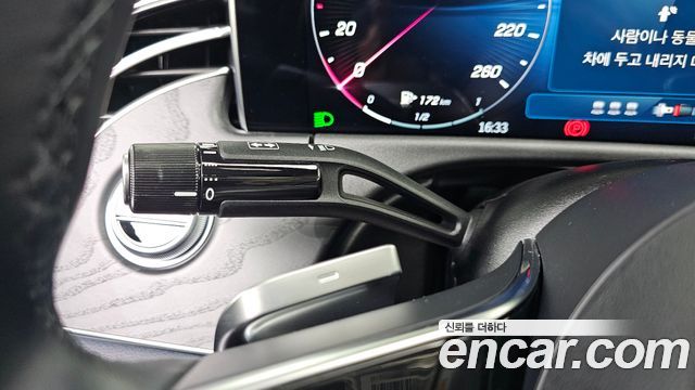 Mercedes-Benz E-Class E200 Avantgarde