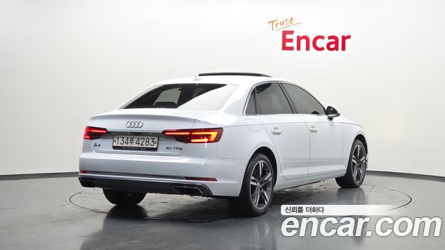 Audi A4 40 TFSI Premium