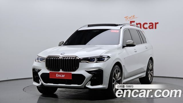 BMW X7 M50i 6STR