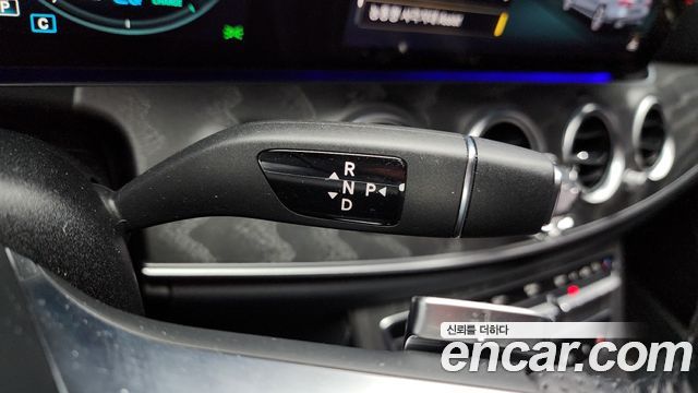 Mercedes-Benz E-Class E350 4MATIC AMG Line