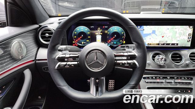 Mercedes-Benz E-Class E350 4MATIC AMG Line