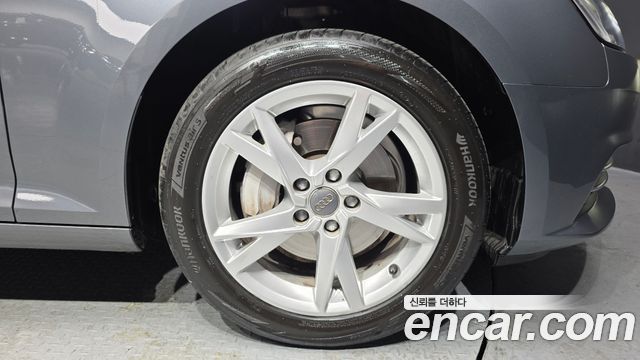 Audi A4 35 TDI Premium
