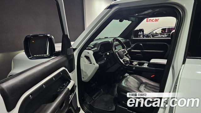 Land Rover Defender 110 D300 HSE