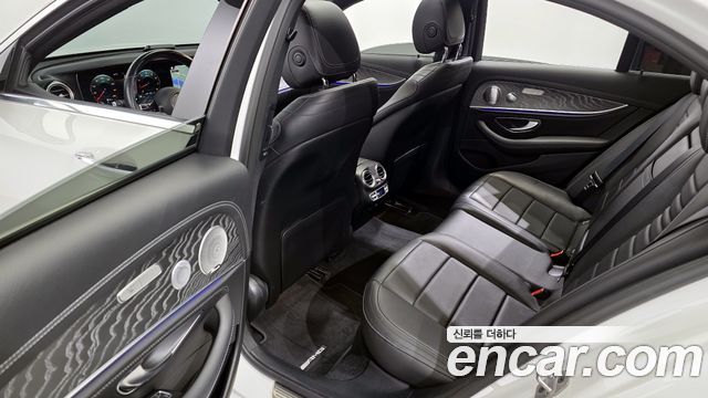 Mercedes-Benz E-Class E350 4MATIC AMG Line Edition
