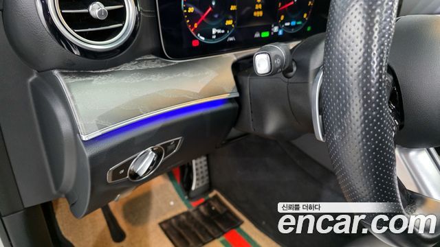 Mercedes-Benz E-Class E350 4MATIC AMG Line Edition