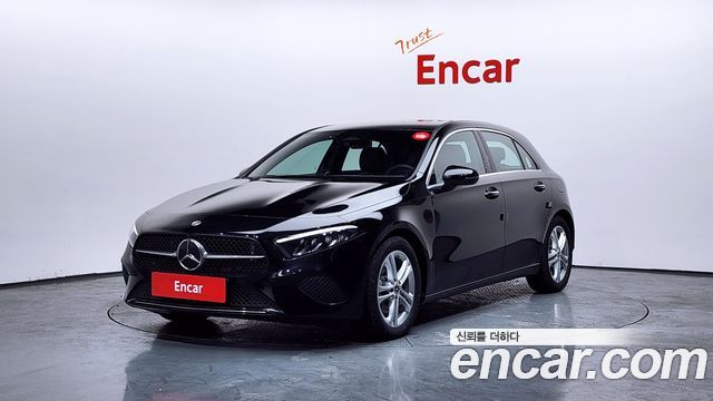 Mercedes-Benz A-Class A220 Hatchback