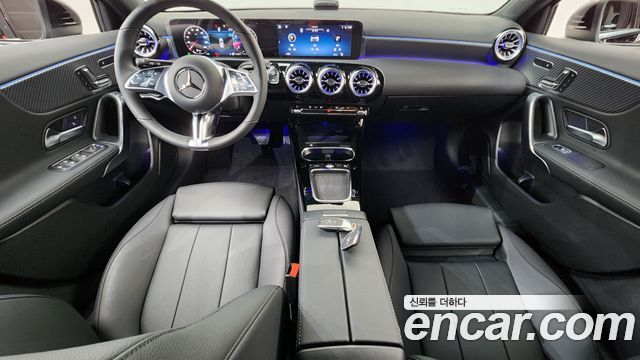 Mercedes-Benz A-Class A220 Hatchback