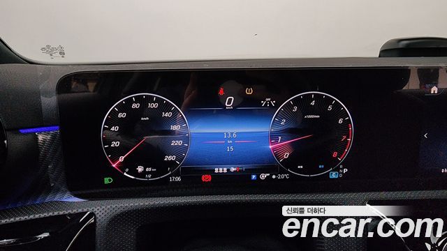 Mercedes-Benz A-Class A220 Hatchback