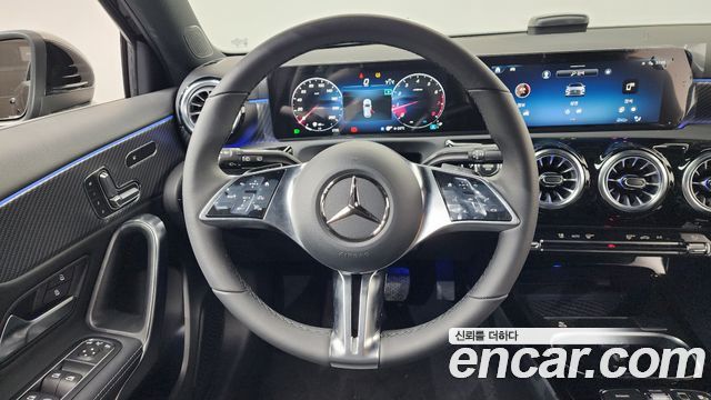 Mercedes-Benz A-Class A220 Hatchback