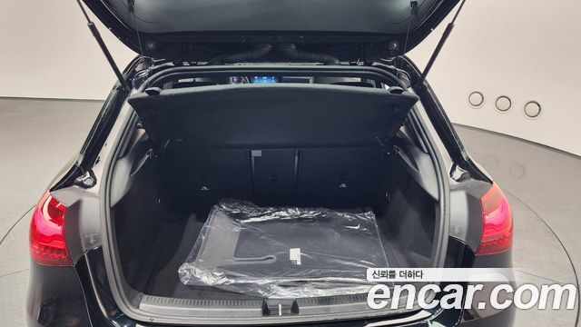 Mercedes-Benz A-Class A220 Hatchback