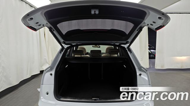 Audi Q5 45 TFSI Quattro Premium