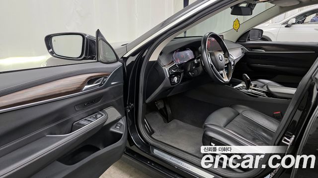 BMW Gran Turismo 630i xDrive Luxury