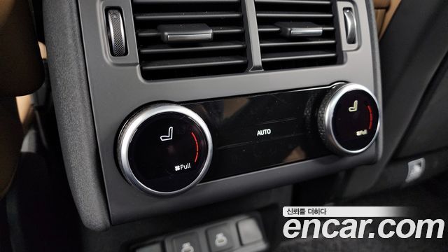 Land Rover Discovery P360 Dynamic HSE