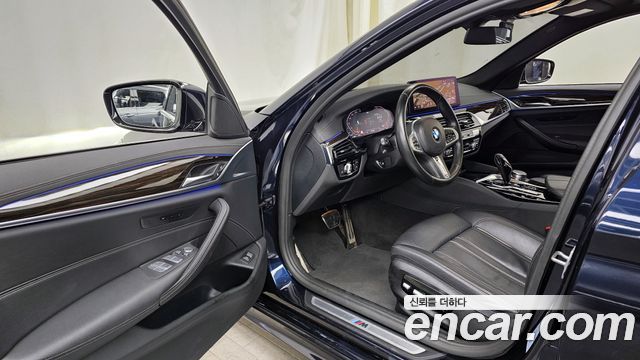 BMW 5-Series 520i M Sport