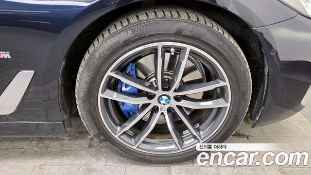 BMW 5-Series 523d M Sport