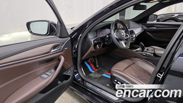 BMW 5-Series 523d M Sport
