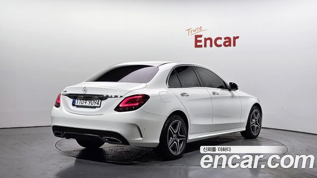 Mercedes-Benz C-Class C200 AMG Line