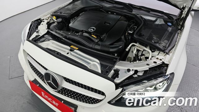 Mercedes-Benz C-Class C200 AMG Line
