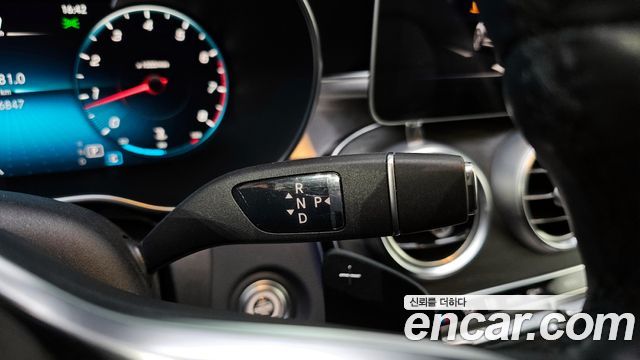 Mercedes-Benz C-Class C200 AMG Line