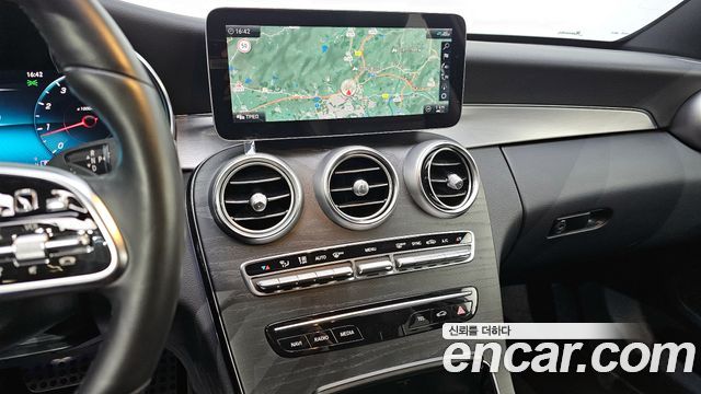 Mercedes-Benz C-Class C200 AMG Line