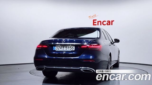 Mercedes-Benz E-Class E300e 4MATIC Exclusive