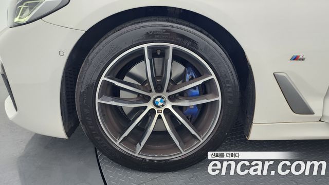 BMW 5-Series 520i M Sport