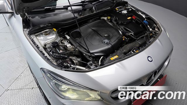 Mercedes-Benz CLA-Class CLA200 d