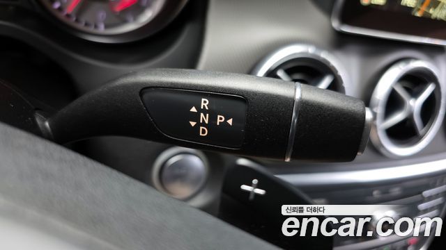 Mercedes-Benz CLA-Class CLA200 d