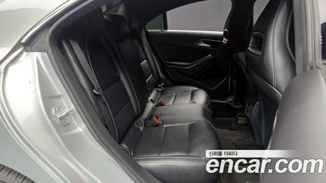 Mercedes-Benz CLA-Class CLA200 d