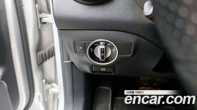 Mercedes-Benz CLA-Class CLA200 d