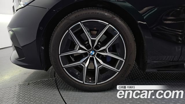 BMW 5-Series 523d M Sport