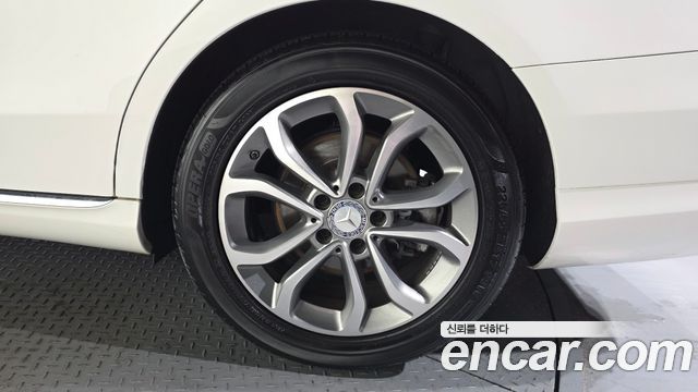 Mercedes-Benz C-Class C220 d Avantgarde