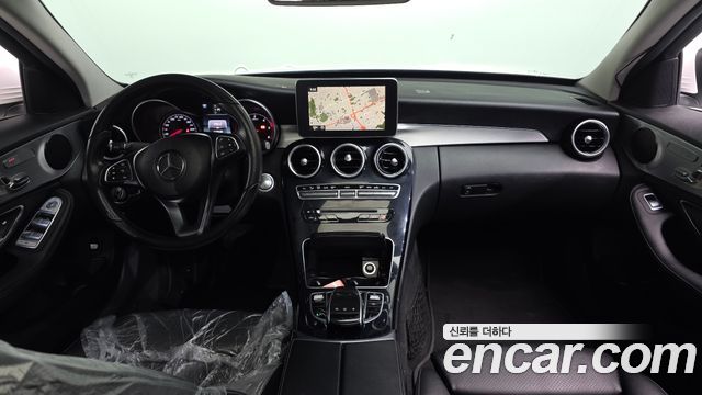 Mercedes-Benz C-Class C220 d Avantgarde