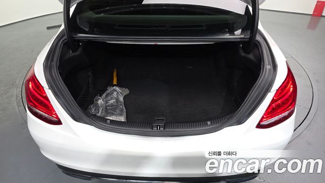Mercedes-Benz C-Class C220 d Avantgarde