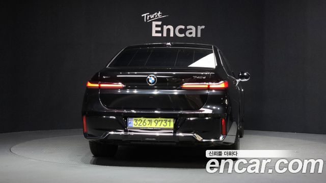 BMW 7-Series 740d xDrive M Sport
