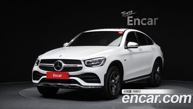 Mercedes-Benz GLC-Class GLC300e 4MATIC Coupe