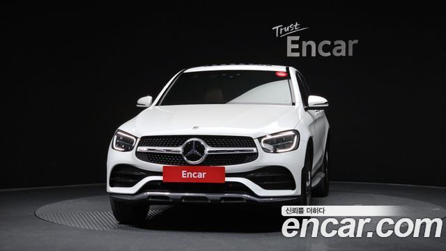 Mercedes-Benz GLC-Class GLC300e 4MATIC Coupe