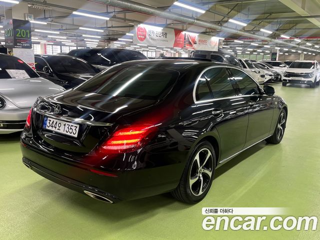 Mercedes-Benz E-Class E250 Avantgarde
