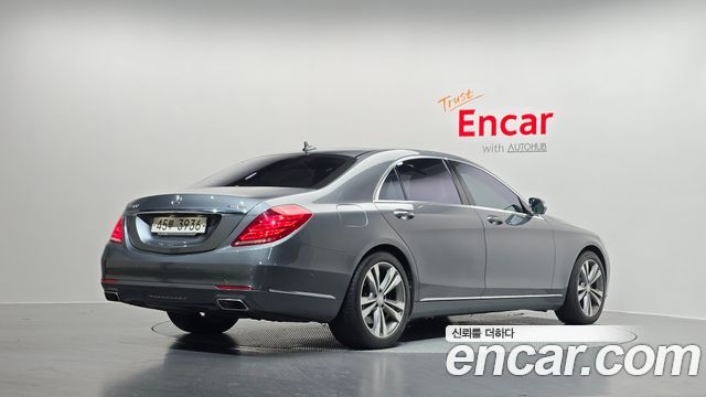 Mercedes-Benz S-Class S500L 4MATIC
