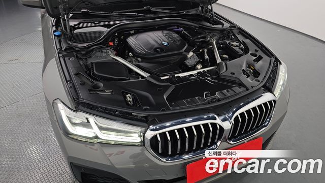 BMW 5-Series 523d xDrive M Sport