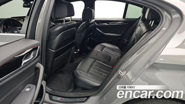 BMW 5-Series 523d xDrive M Sport
