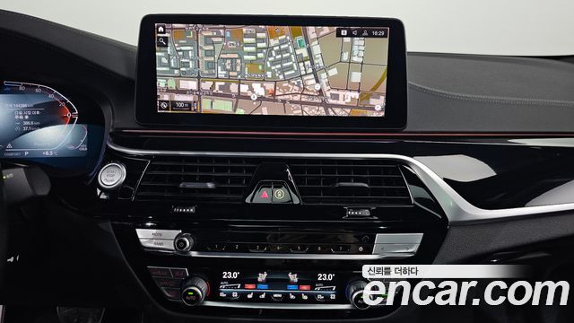BMW 5-Series 523d xDrive M Sport