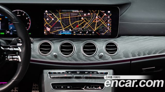 Mercedes-Benz E-Class E350 4MATIC AMG Line