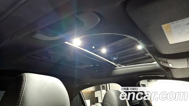 Mercedes-Benz E-Class E350 4MATIC AMG Line