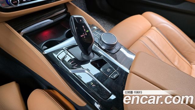 BMW 5Series (G30) 520i M Sport