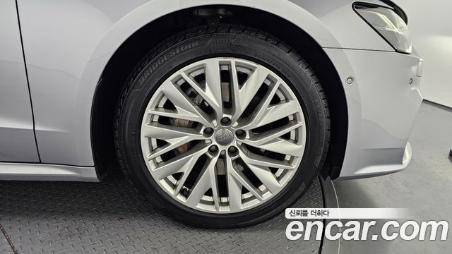 Audi A7 (4K) 45 TDI Quattro Premium