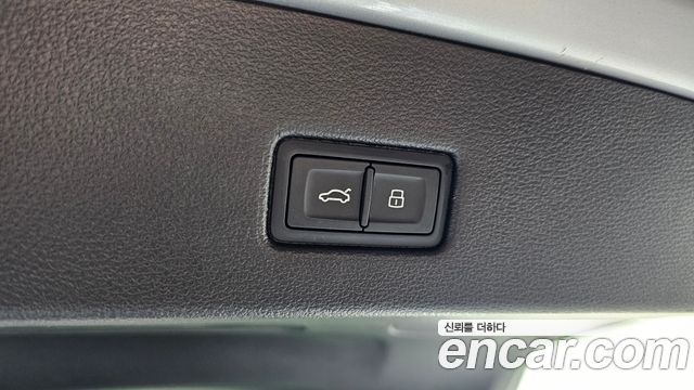 Audi A7 (4K) 45 TDI Quattro Premium